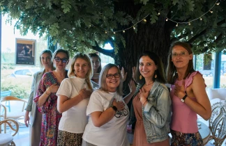 Inspirujący Networking Przedsiębiorczych Kobiet w kryształowej przestrzeni Sylvia Cristal Cafe